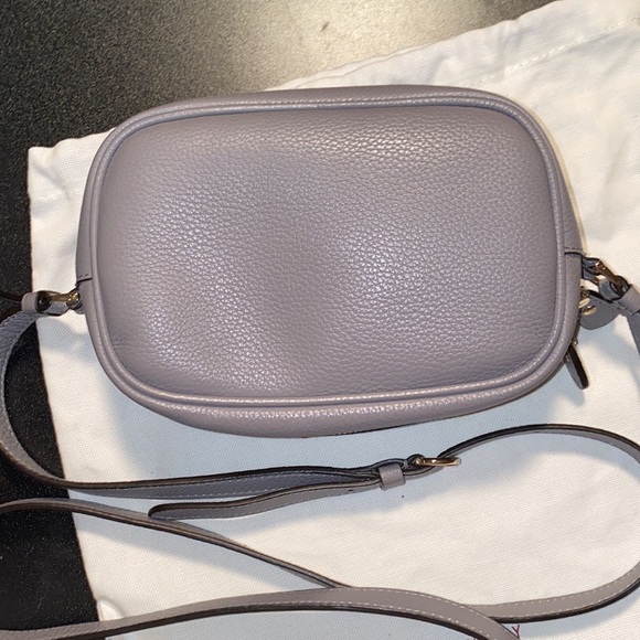 In box Salvatore Ferragamo gray camera crossbody purse - Picture 4 of 7